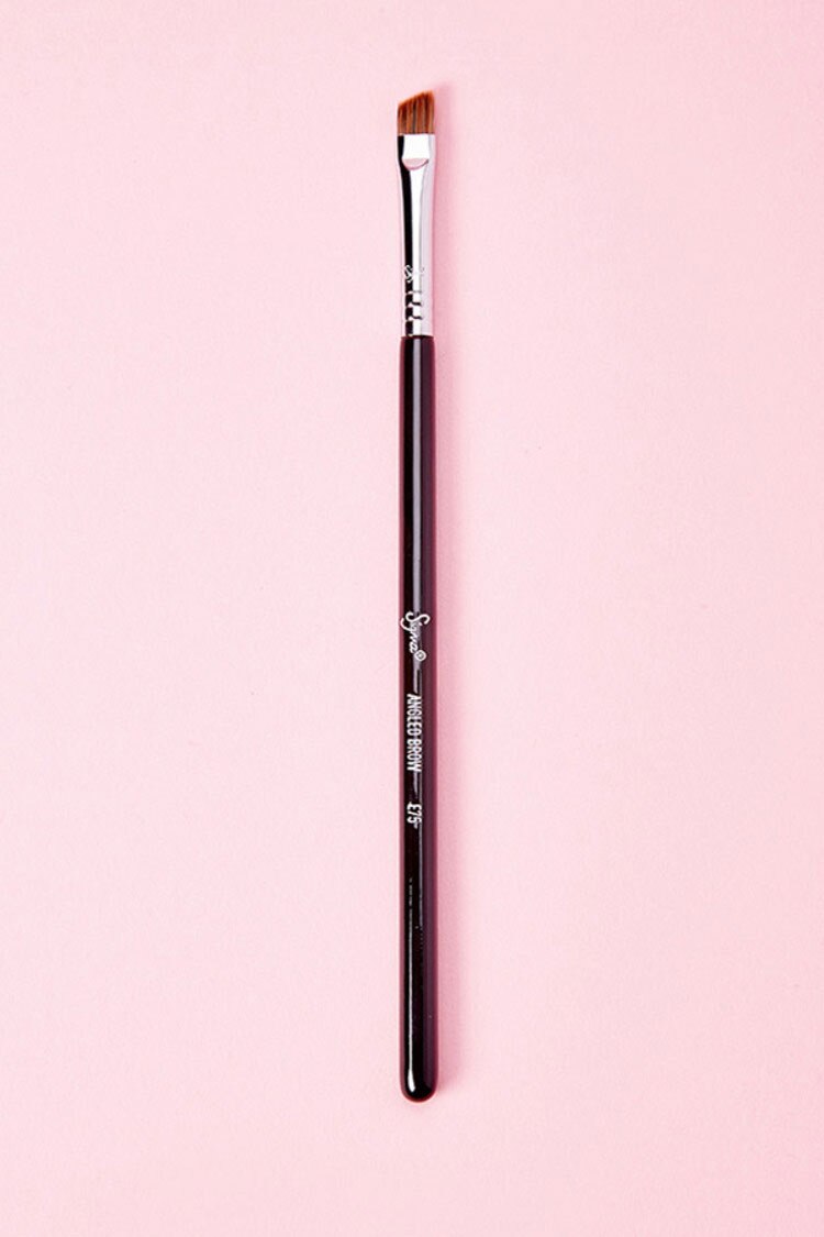 Forever 21 Sigma Beauty E75 – Angled Brow Brush Brown