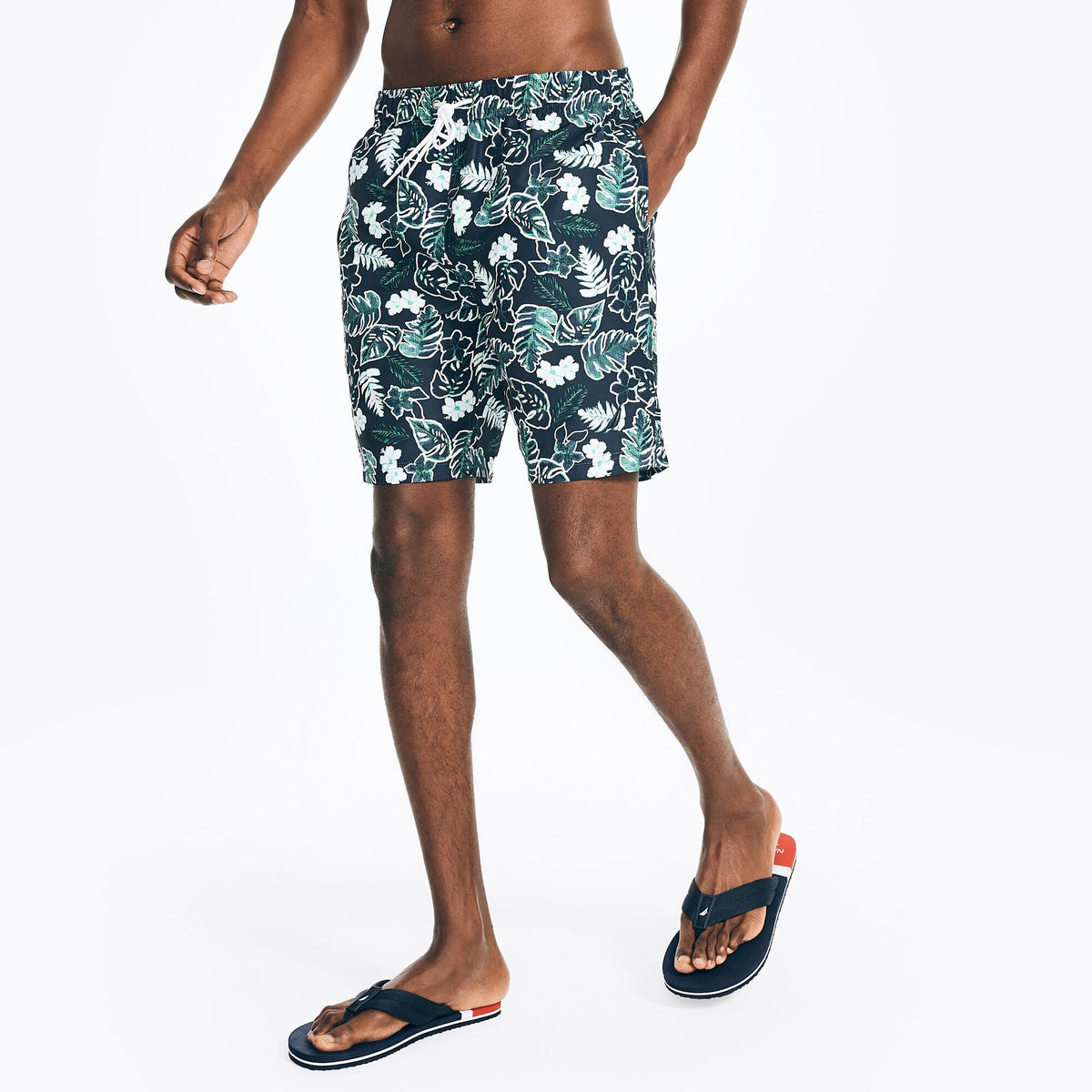 Nautica Men's Sustainably Crafted 8" Tropical Print Swim Navy