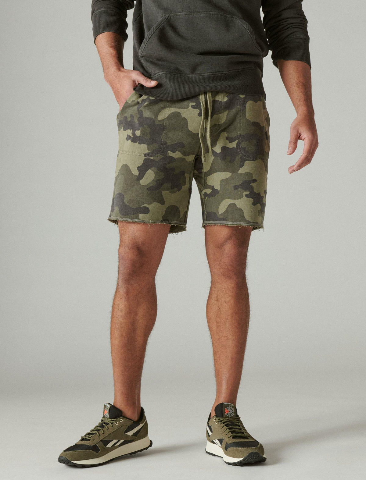 Lucky Brand Sueded Terry Camo Short Camo (Army Colors)