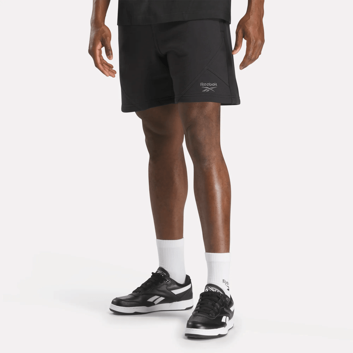 Icon Elements Shorts 7"