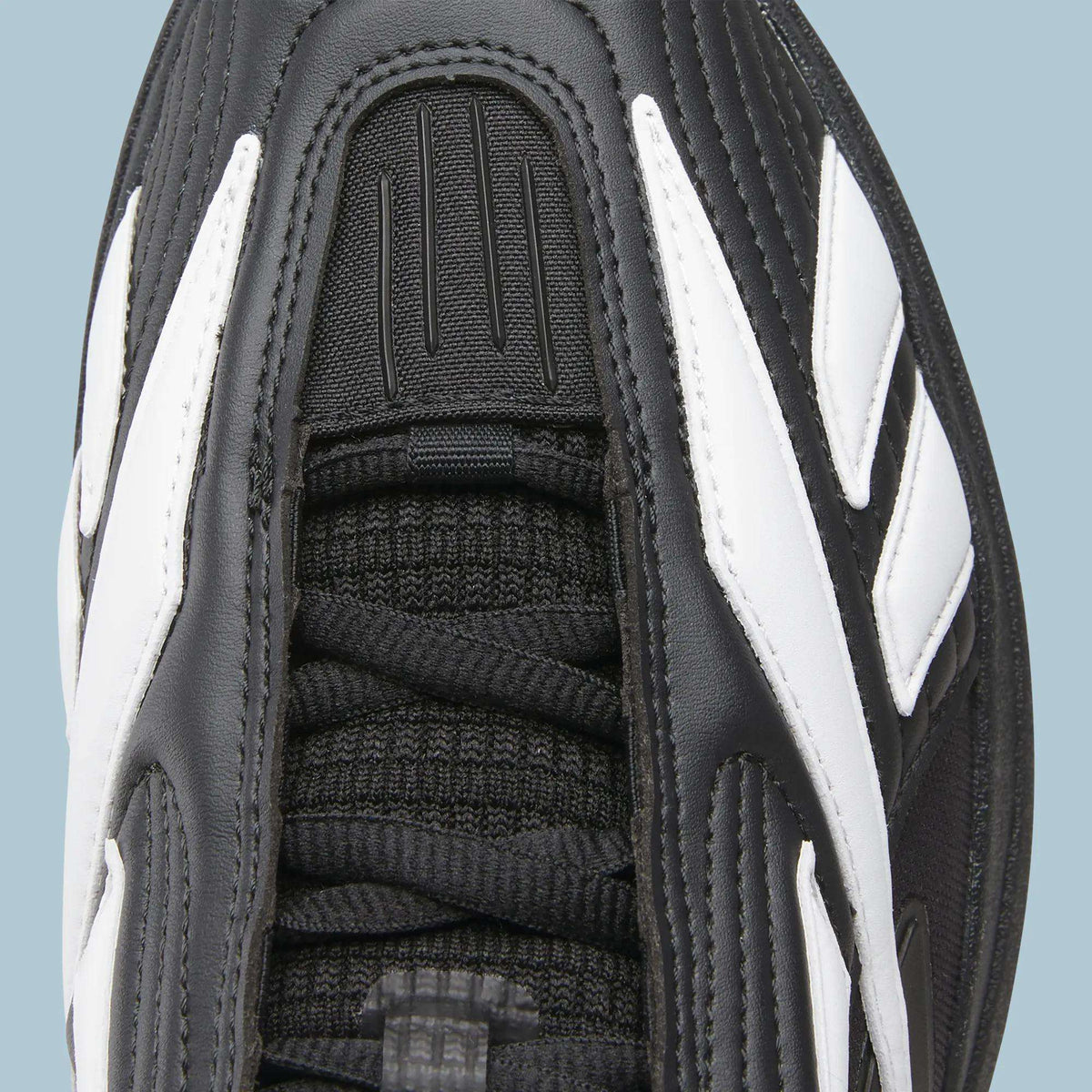 Hammer Pro LTD Sneakers