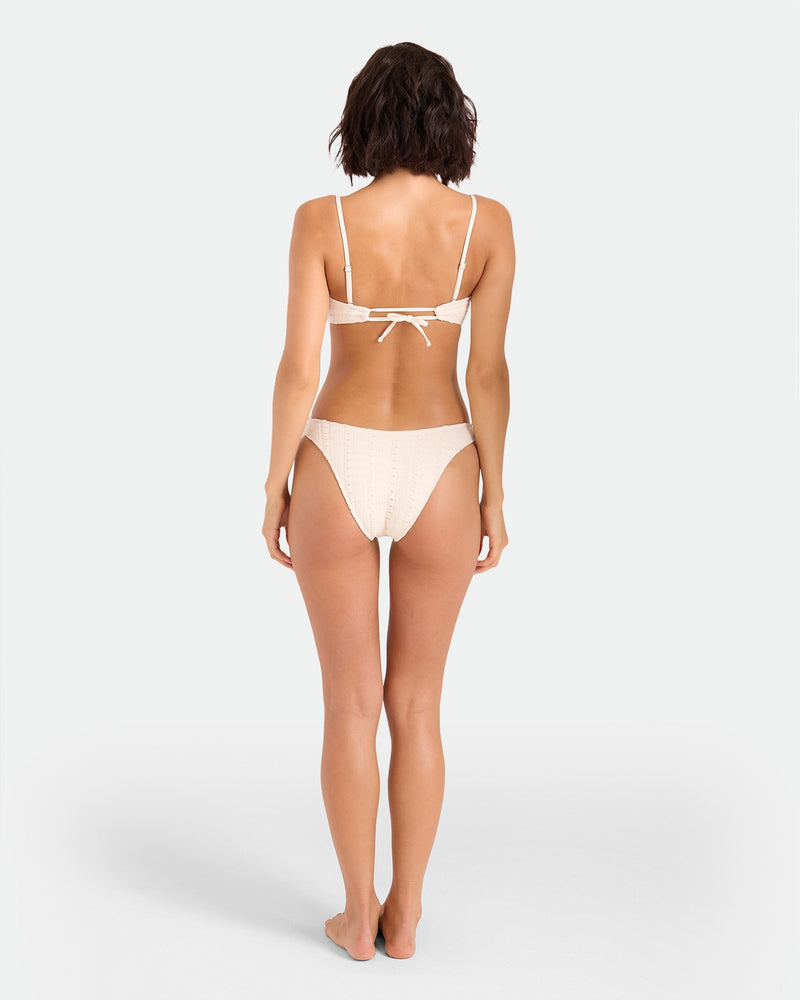 Women's Coco Low Tide 90S V Bottom Skimpy