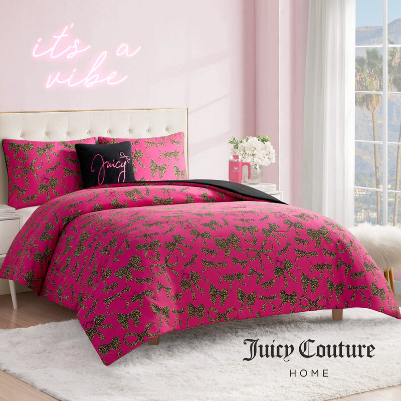 Solid Plush Reversible Cheetah Bows Comforter Set