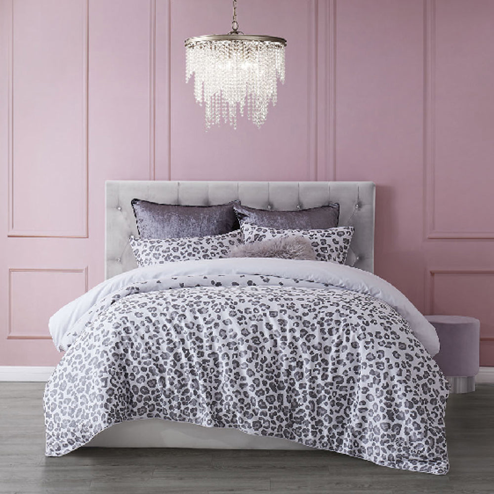 Pearl Leopard Comforter Set