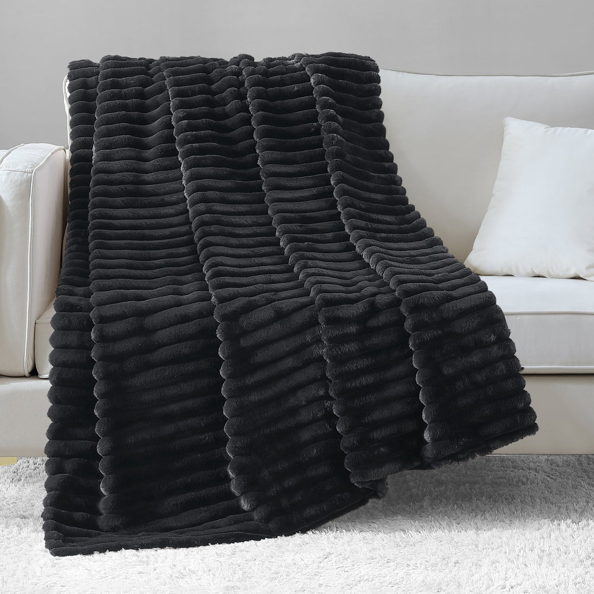 Faux Fur Throw Blanket