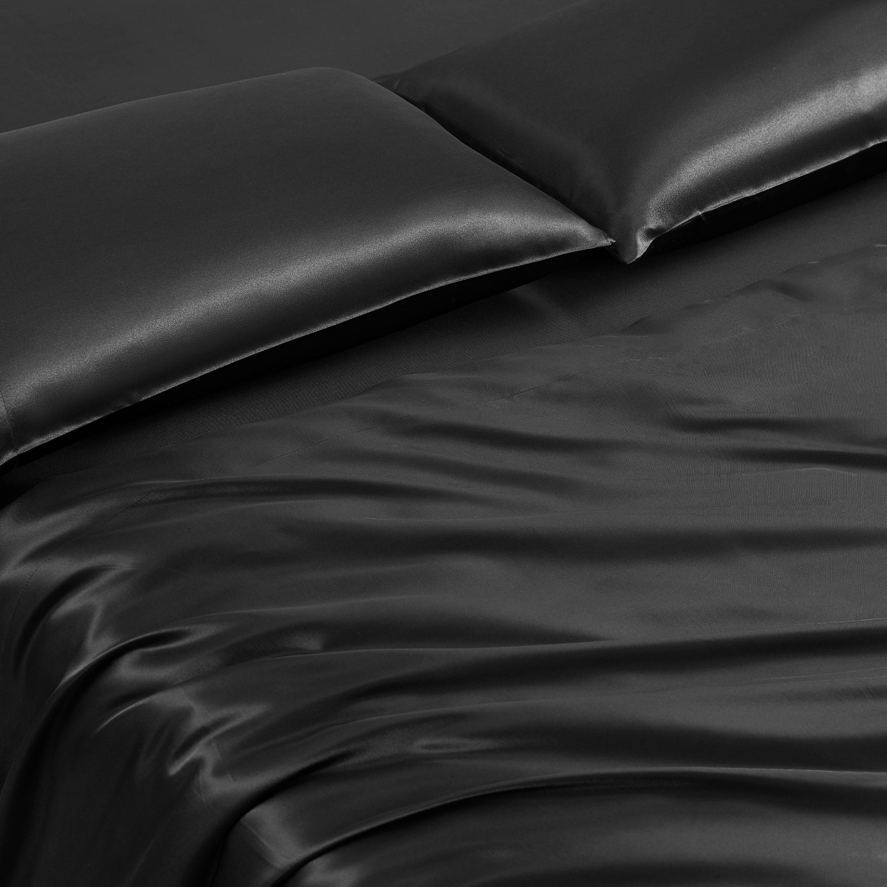 Modern Leopard Satin Bed in a Bag Bedding Set - Juicy Couture