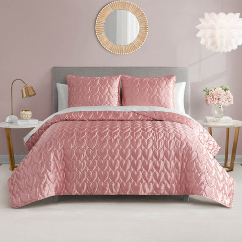Satin Heart Stitched Quilt Set - Juicy Couture