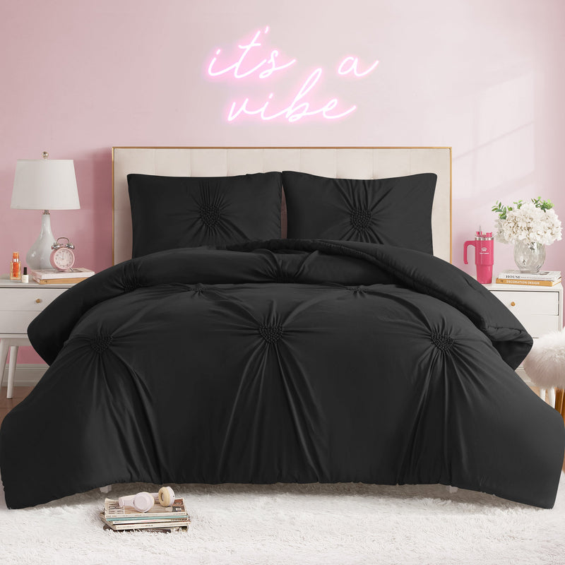 Amora Gathered Heart Comforter Set - Juicy Couture