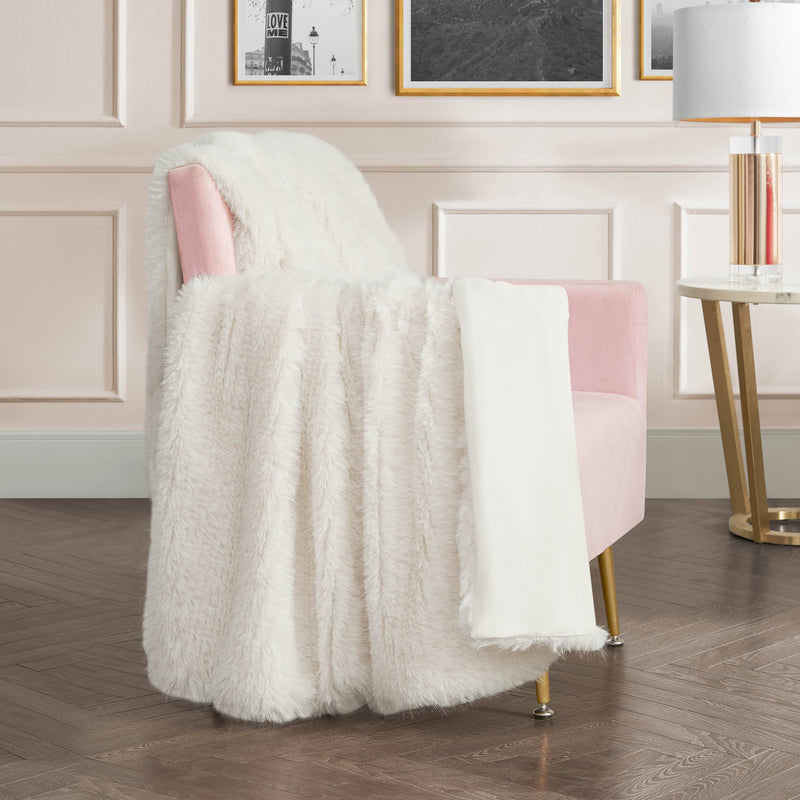 Eyelash Faux Fur Blankets
