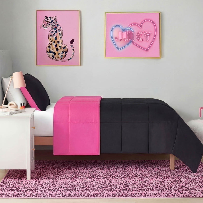Finely Washable Rug, 5' x 7'