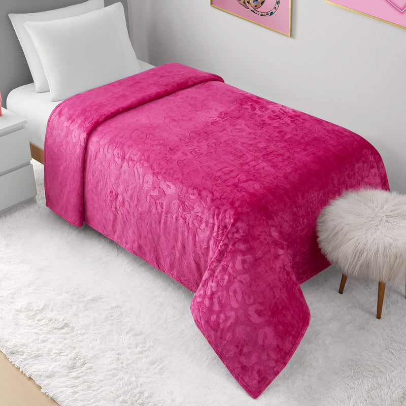 Plush Oversized Throw Blanket, 60" x 90"