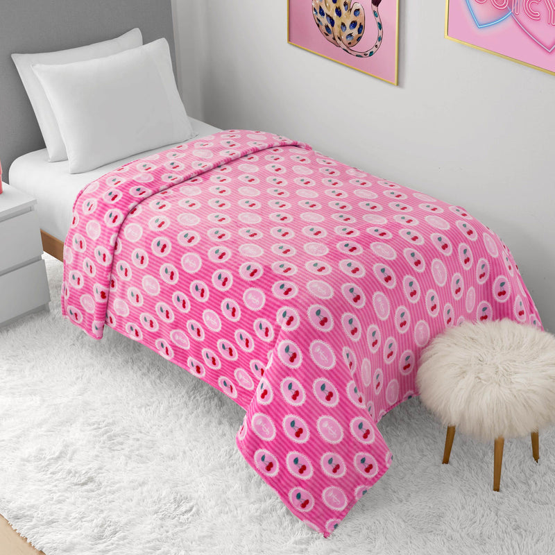 Plush Oversized Throw Blanket, 60" x 90"