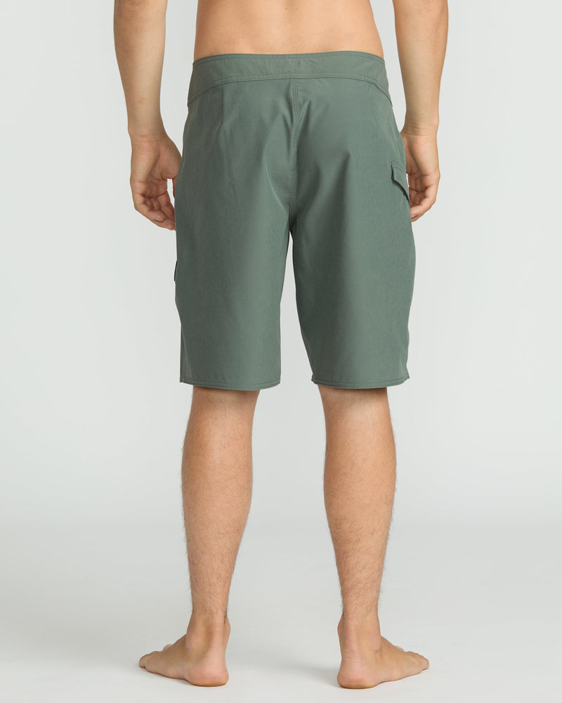 Men's Lido Solid 20" Trunks