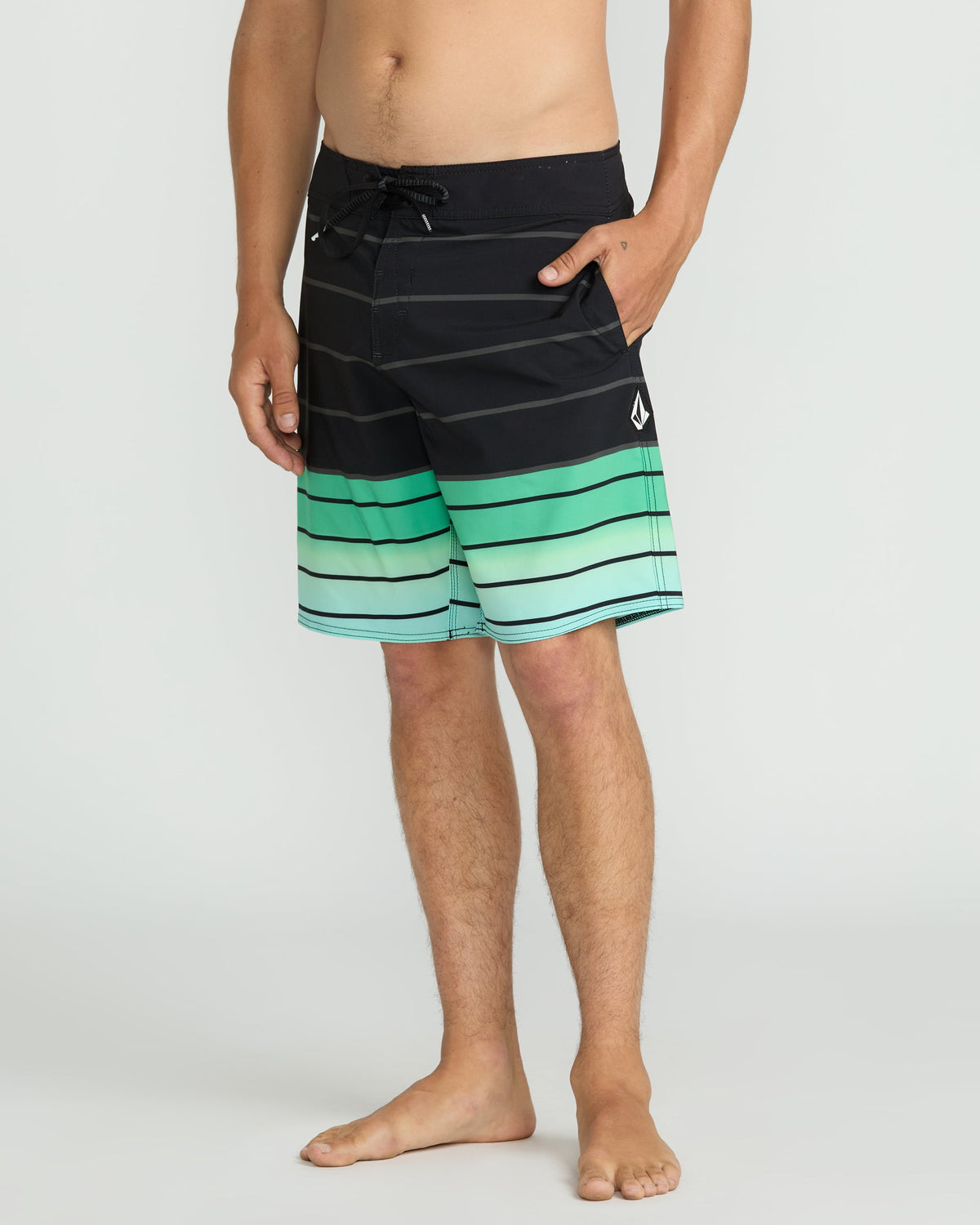 Volcom - Men's Quarta Fade Mod
