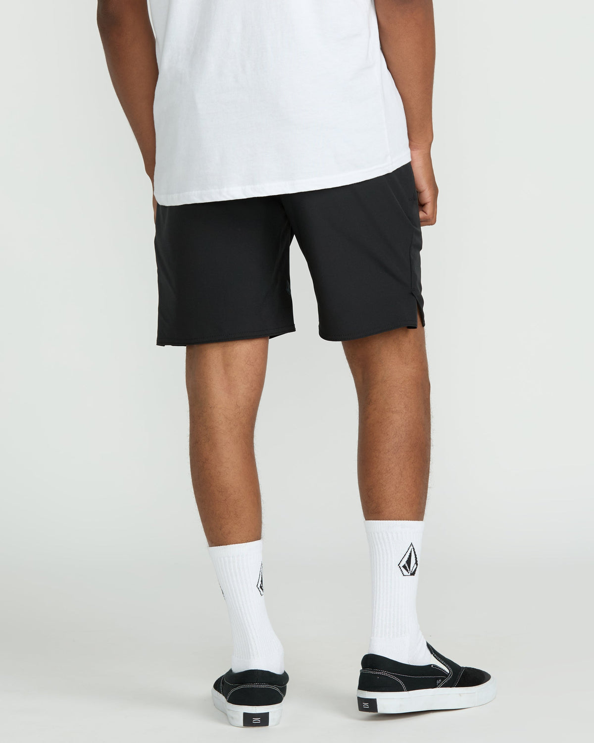 Volcom - Men's Frickin Ascender Ii 18" Shorts