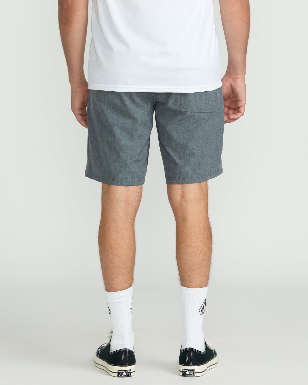 Volcom - Men's Joythriller 19" Hybrid Shorts