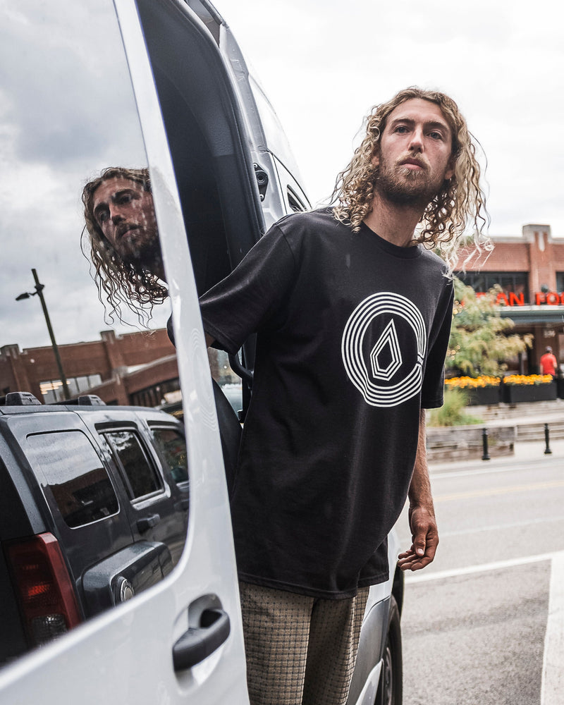 Men's Circle Split Short Sleeve Tee