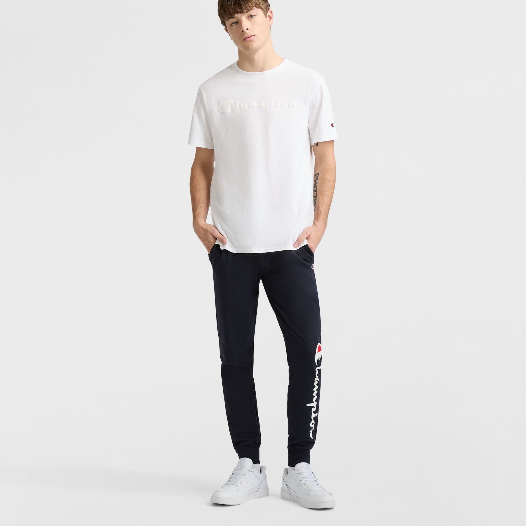 Classic Graphic T-Shirt, Tonal Script Logo