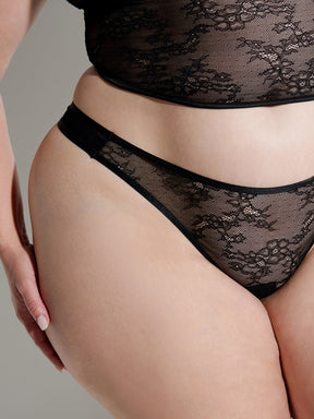 Chiara Classic Lace Thong