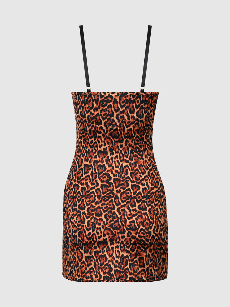 Director's Cut Lightly Lined Chemise Dress