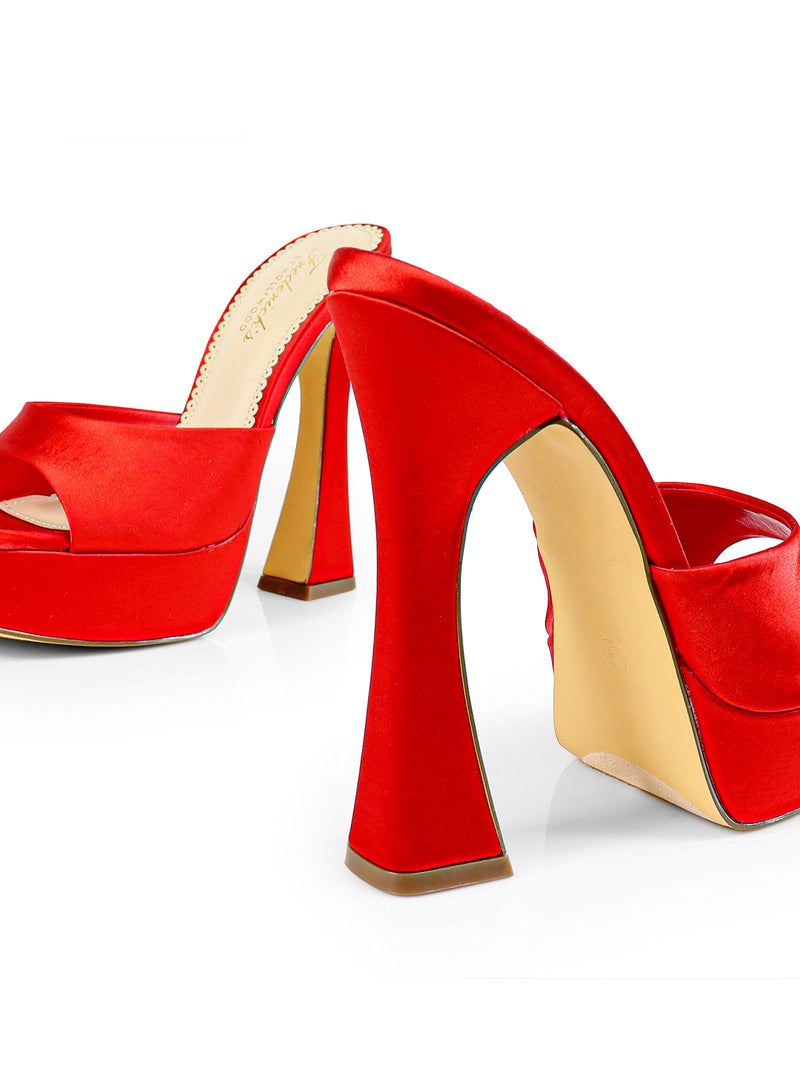 Elaina Platform Mule Heels