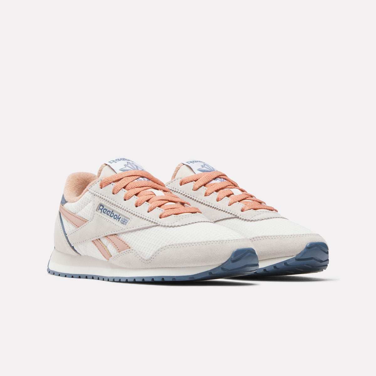 Women's Classic AZ Shoes