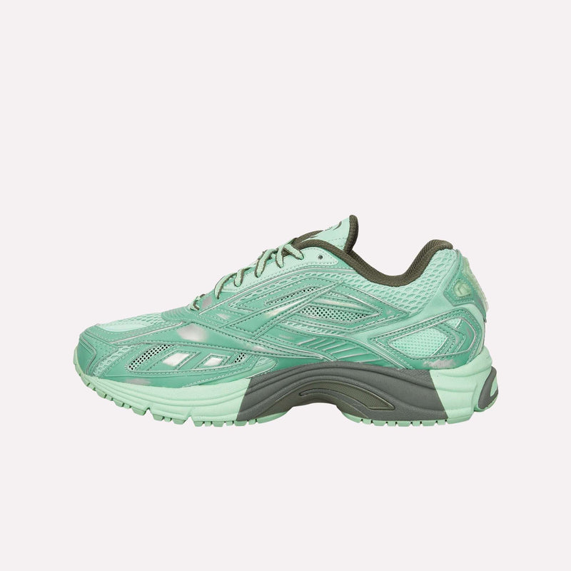 Premier Road Ultra Shoes