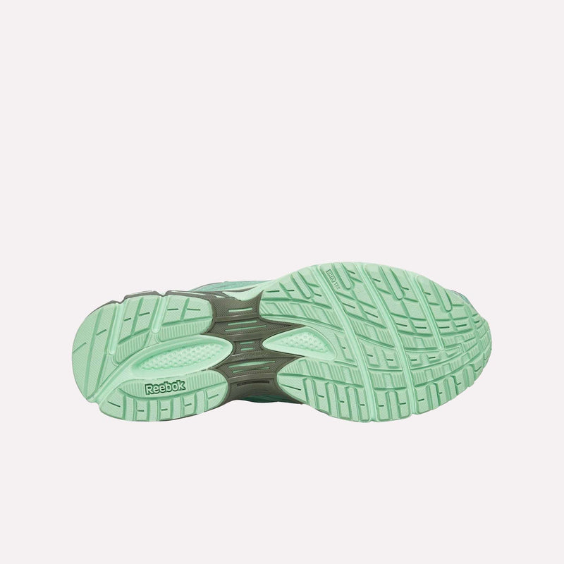 Premier Road Ultra Shoes