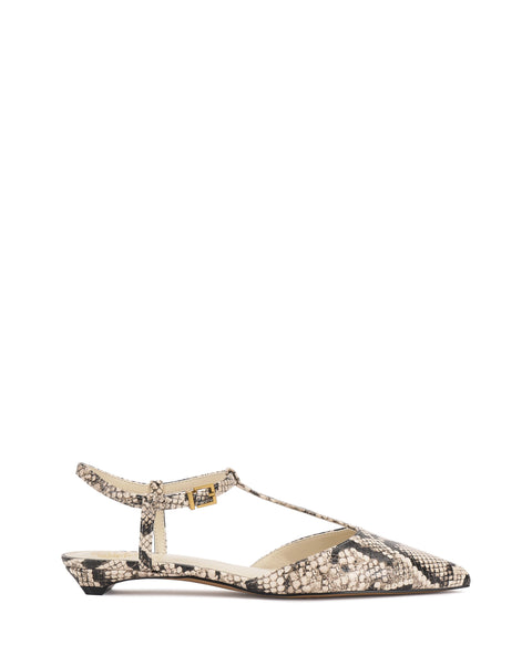 Varena Flat - Vince Camuto