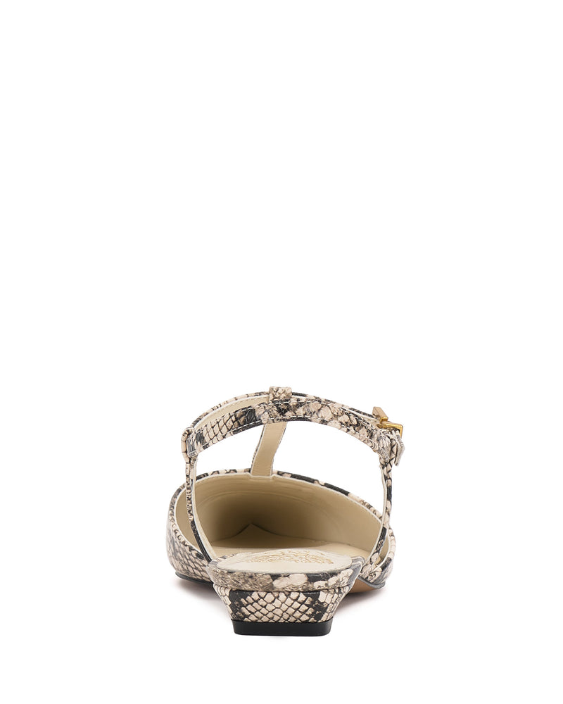 Varena Flat - Vince Camuto
