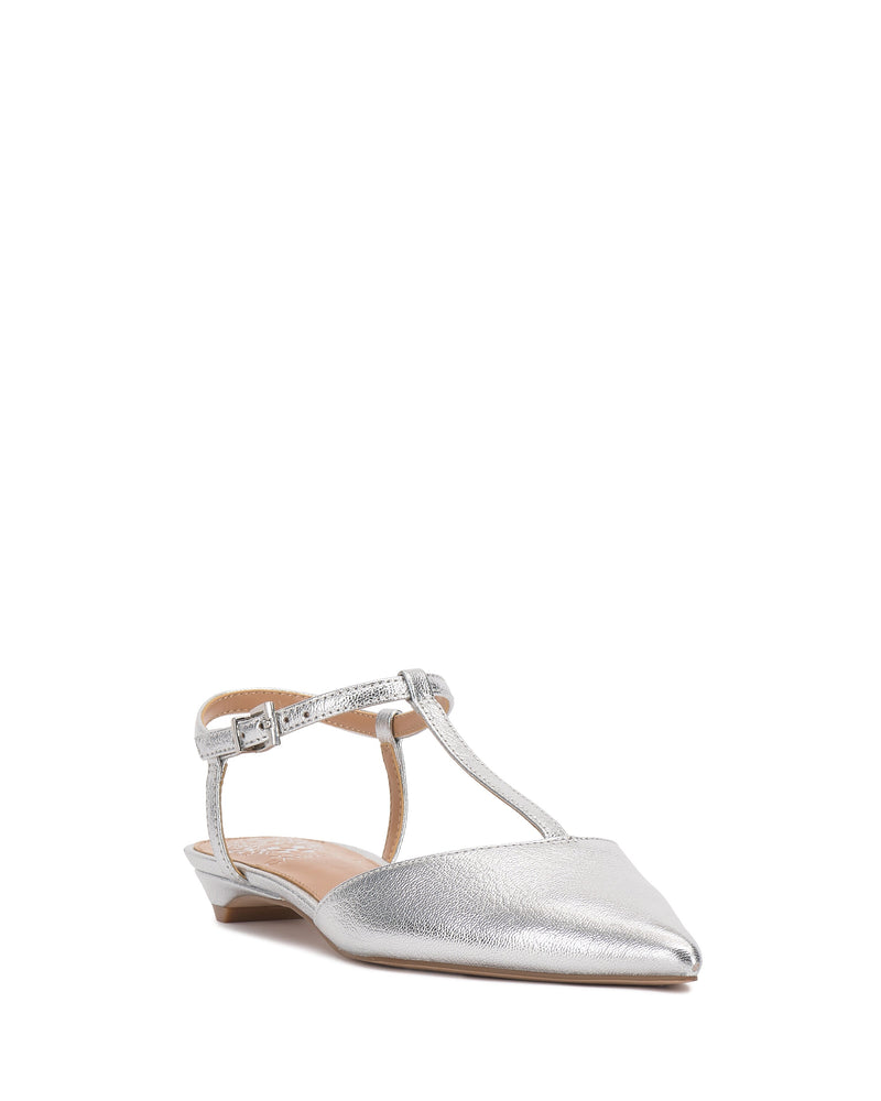 Varena Flat - Vince Camuto