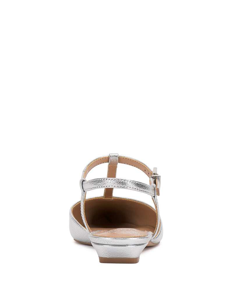 Varena Flat - Vince Camuto