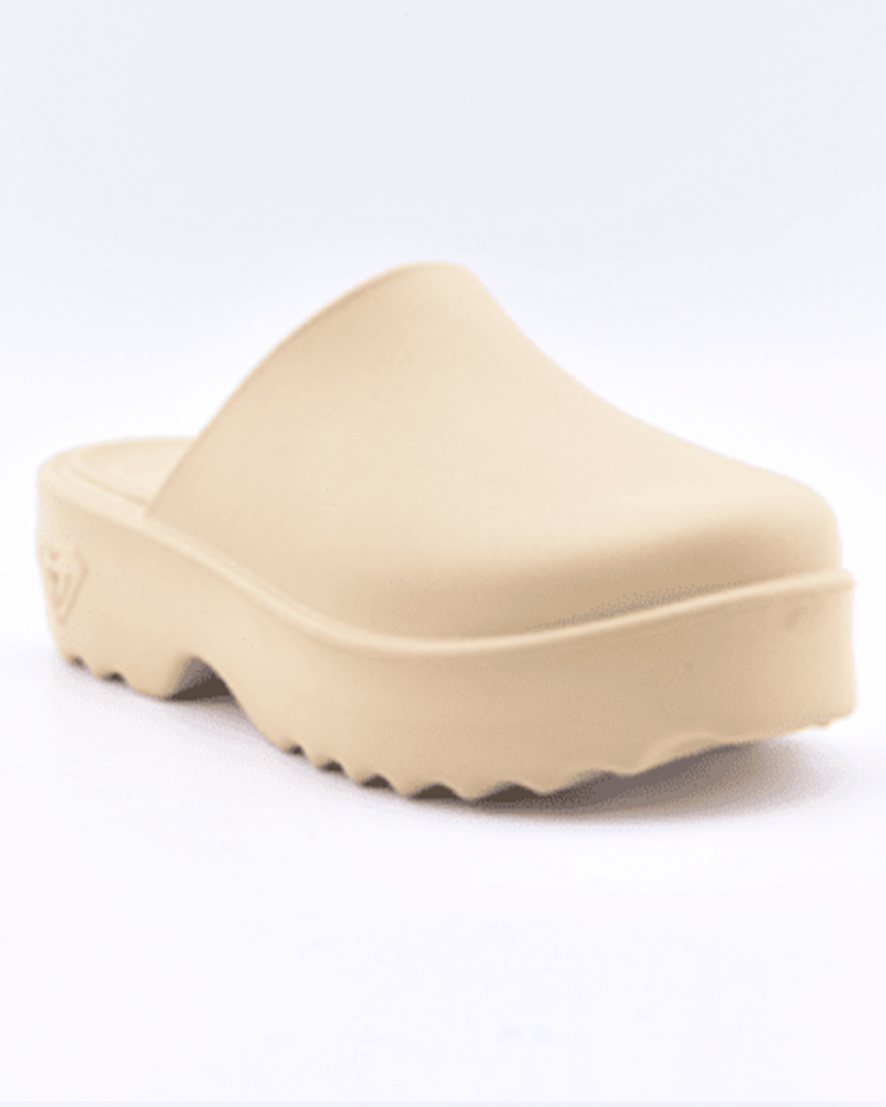 Maddy Clog
