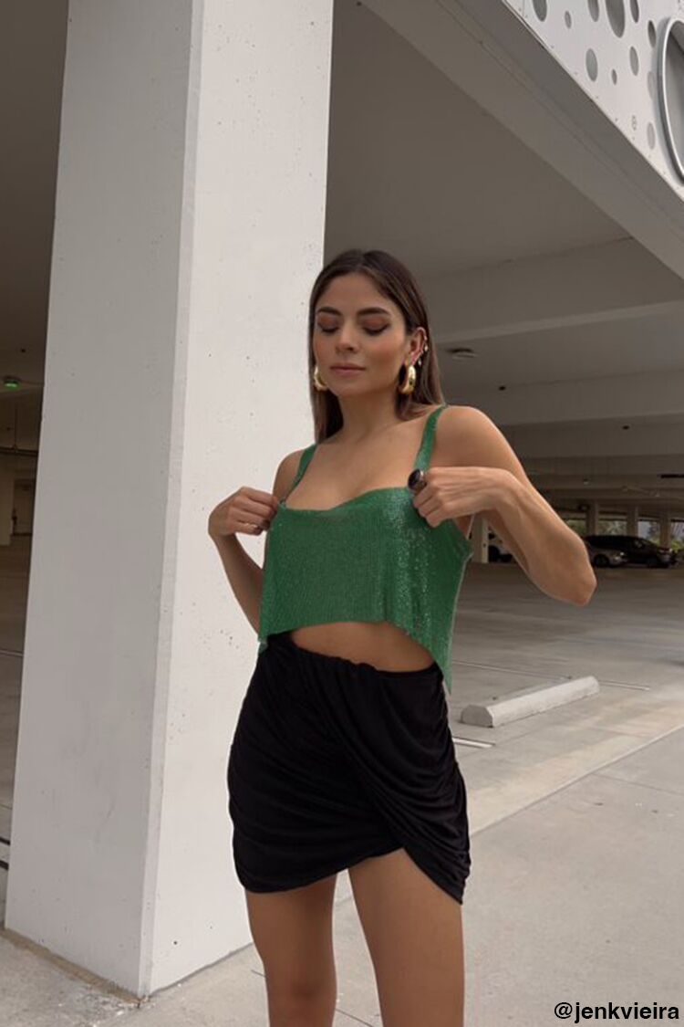 Forever 21 Women's Open-Back Chainmail Crop Top Green