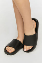 Forever 21 Women's Textured Almond-Toe Slides Black