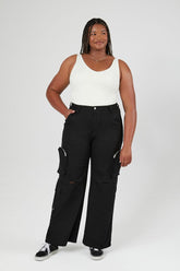 Forever 21 Plus Women's Split-Knee Cargo Pants Black