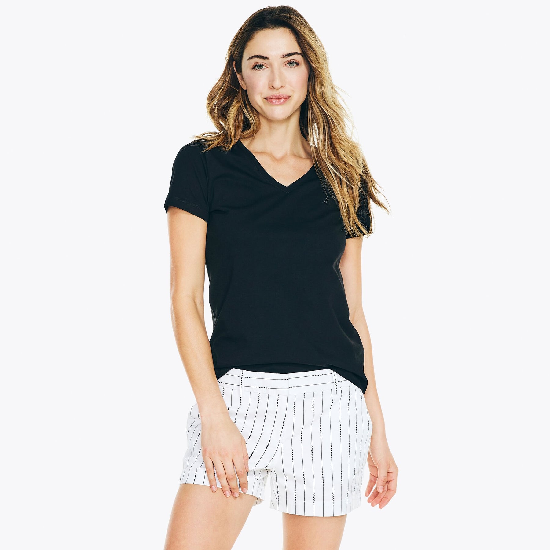 Nautica Women's Sustainably Crafted V-Neck T-Shirt True Black