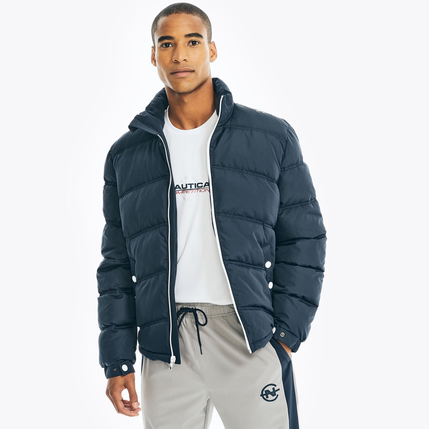 Nautica Men's Competition Sustainably Crafted Tempasphere Bomber Jacket Navy