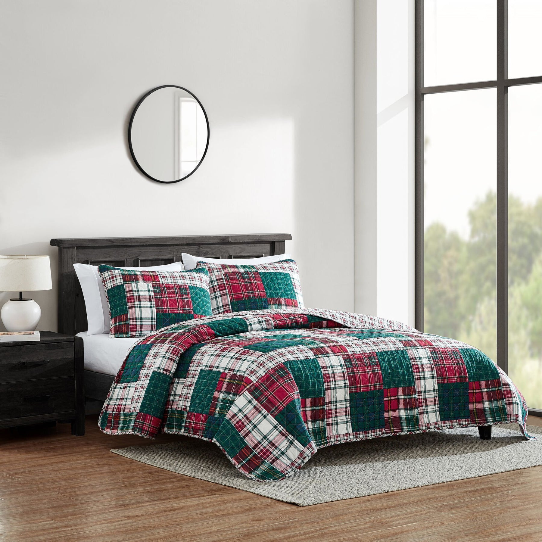 Nautica Emmet Patchwork Red Twin Reversible Quilt & Sham Set Pale Orchid