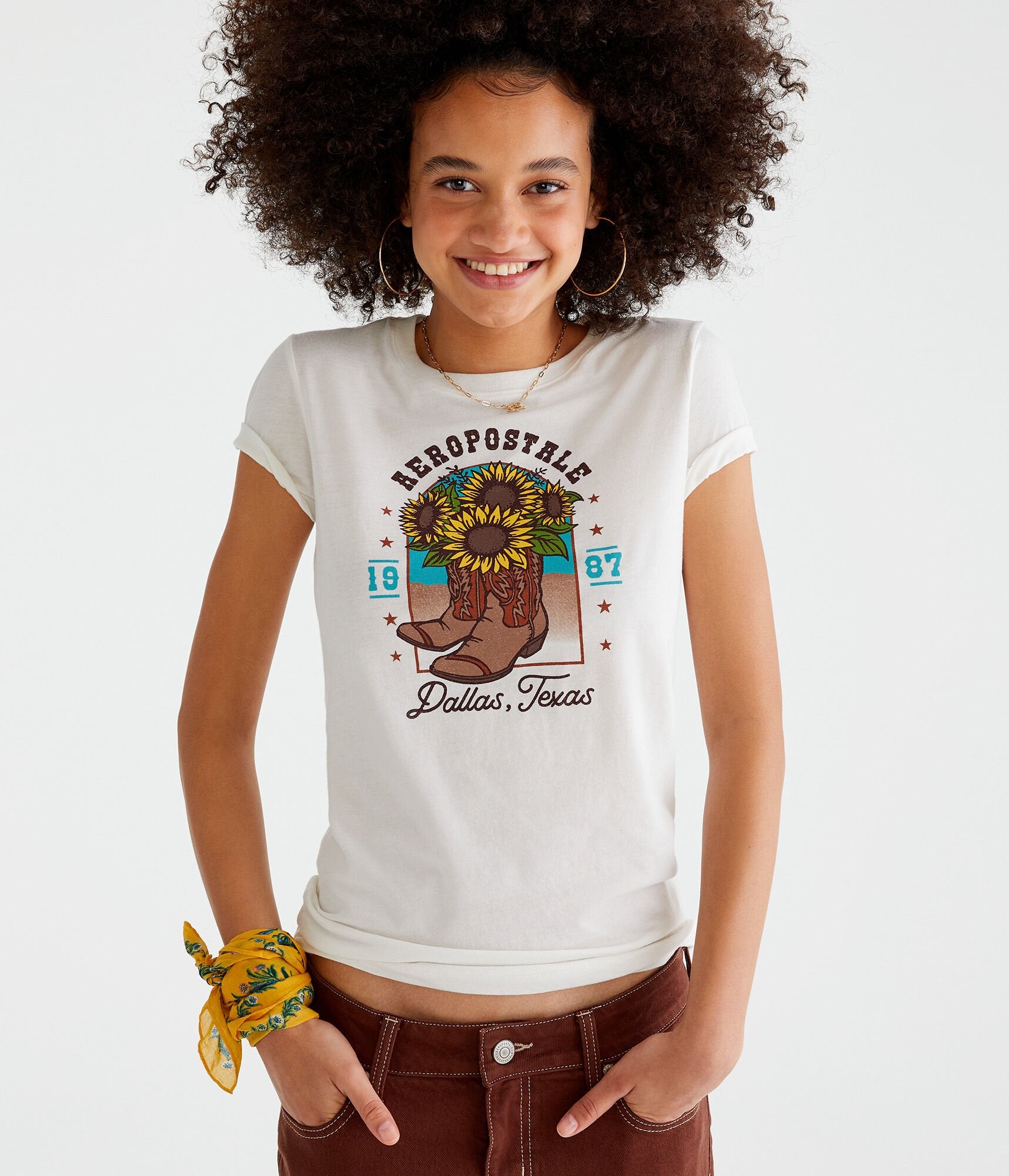 Aeropostale Womens' Dallas Texas Sunflower Boots Graphic Tee - - Size M - Cotton - Teen Fashion & Clothing Cream