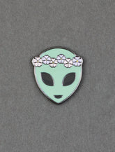 Lucky Brand Alien Enamel Pin Silver