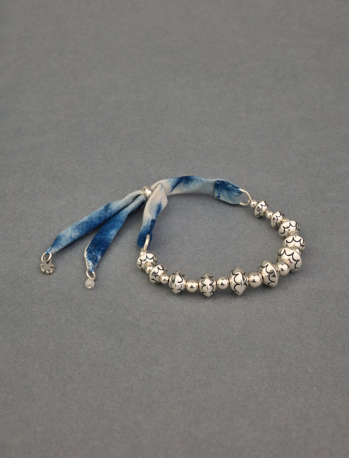 Lucky Brand Beaded Tie Dye Bracelet Silver