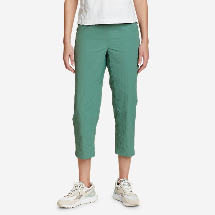 Eddie Bauer Women's Mountain Crinkle Cropped Pants - Dark Seafoam