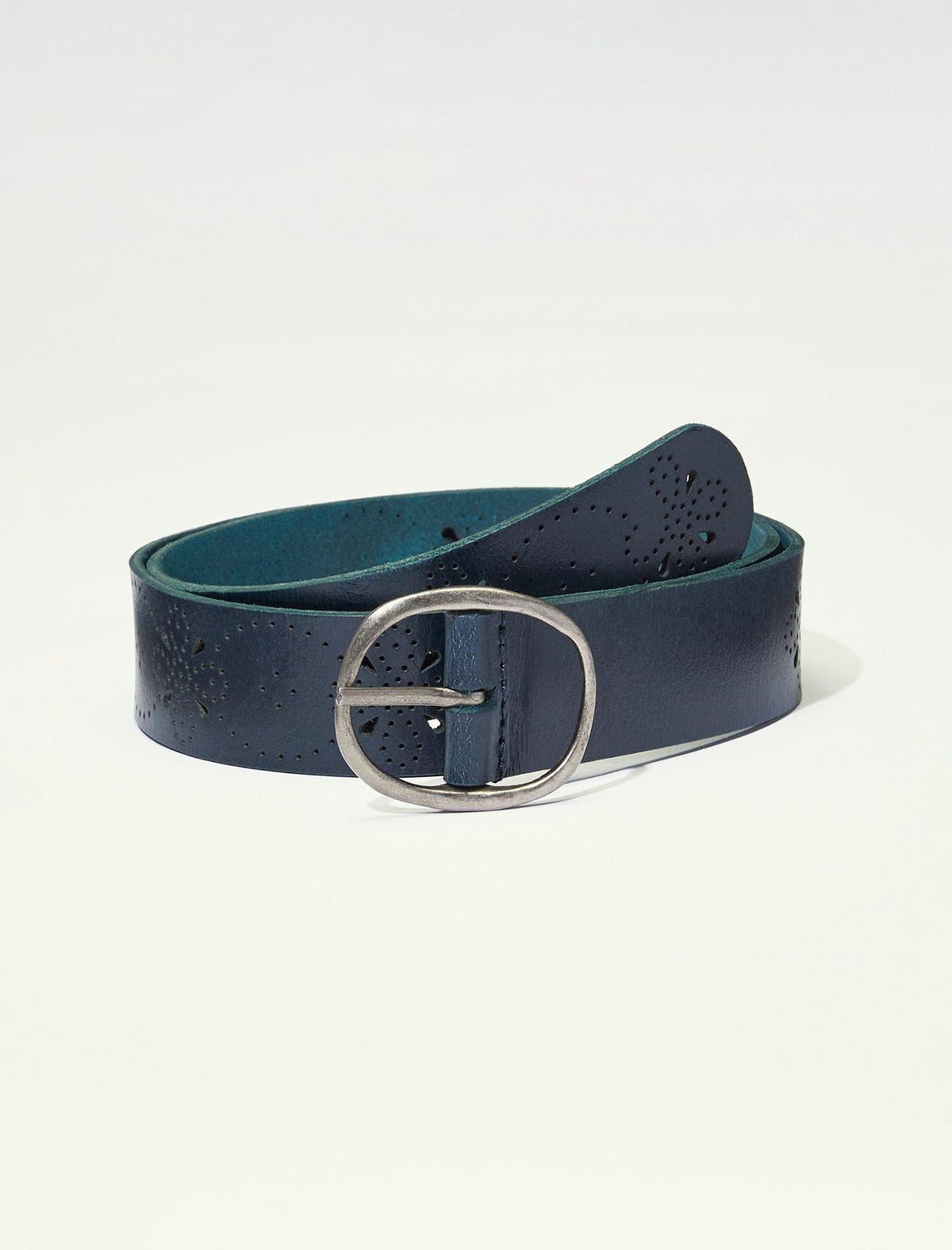 Lucky Brand Delicate Cut Out Belt Rinse