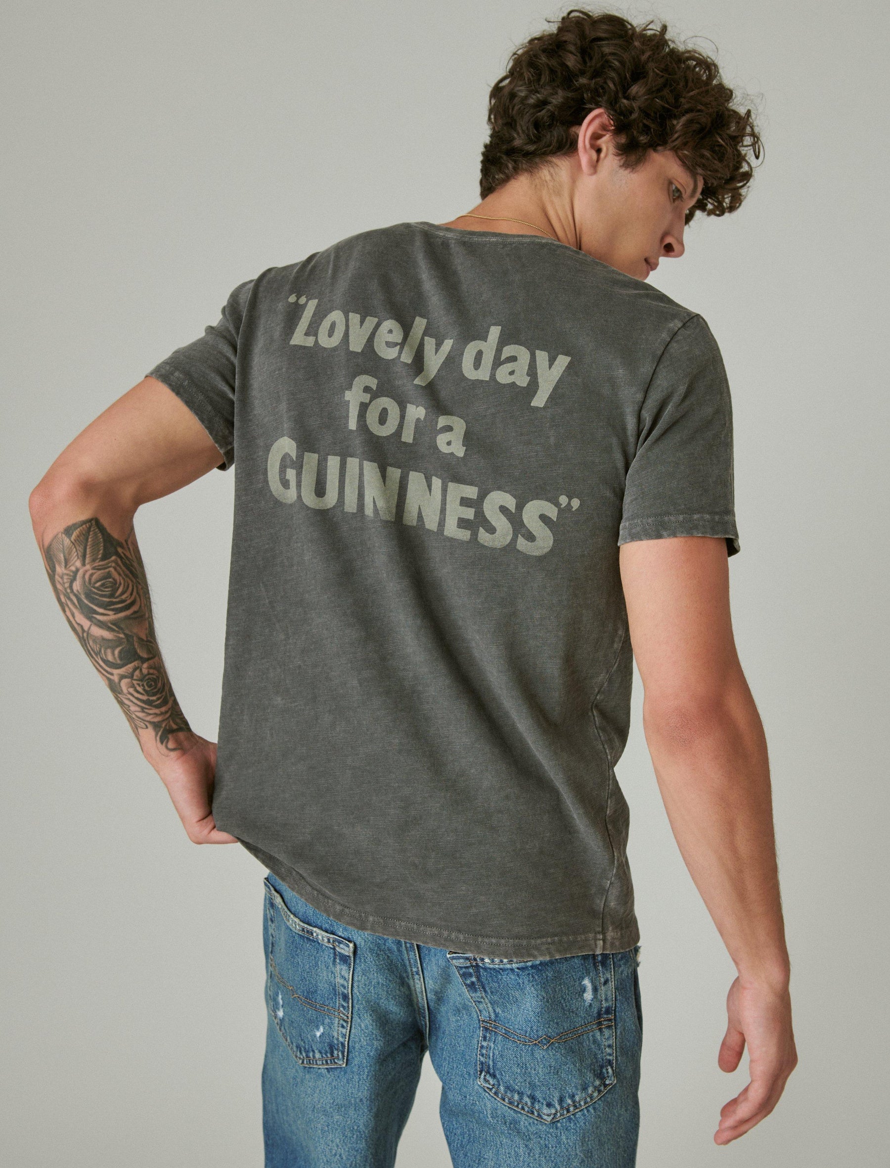 Lucky Brand Guinness Toucan Tee - Men's Clothing Tops Shirts Tee Graphic T Shirts Dark Shadow