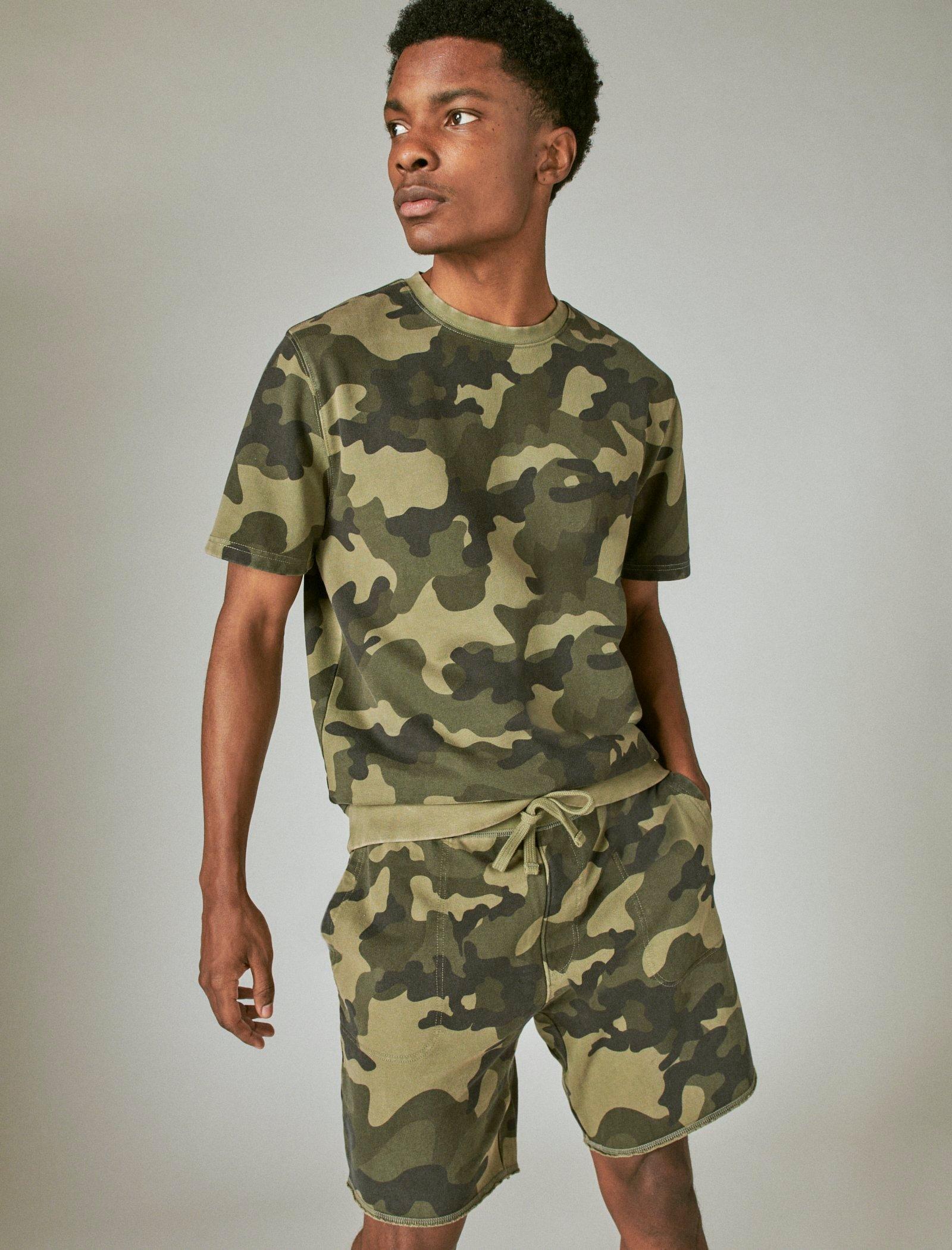 Lucky Brand Sueded Terry Short Sleeve Camo Crew Camo (Army Colors)